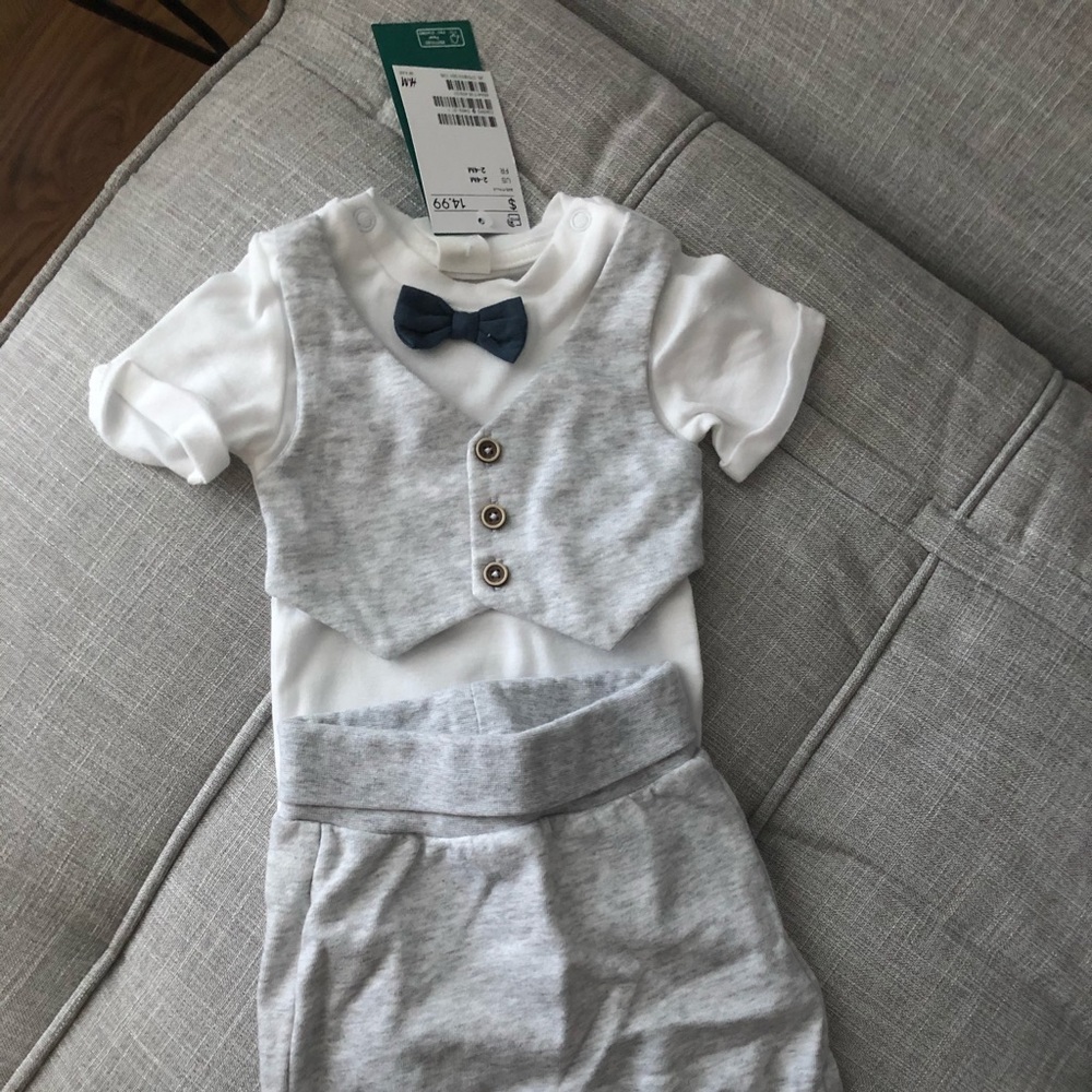 Faux suit for baby! H&M